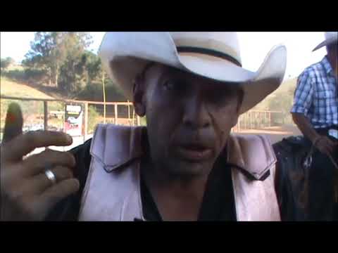 PRIMEIRA PARTE DA SEMI FINAL DO RODEIO NO RANCHO NOVO HORIZONTE CAMBUÍ MG.