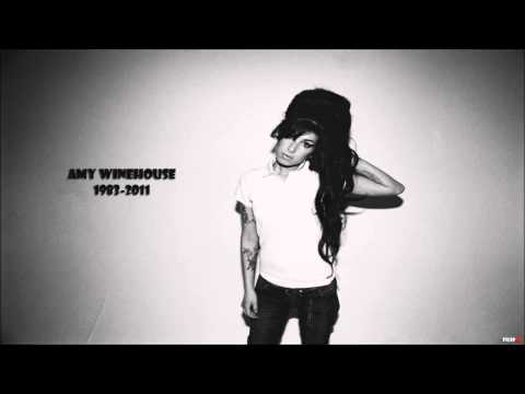 Amy Winehouse - I Should Care (Live)