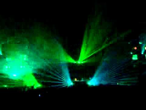 Arty @ enTrance (05.03.2011) - Arty vs First State- Falling Wonder (First State Mashup)