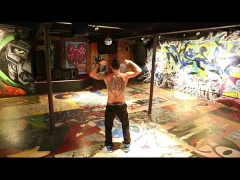 Harlem Shake - Charlie B dances for FaceTime@ NYC ARTS CYPHER Harlem Shake!