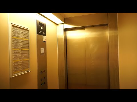 1987 KONE roped hydraulic elevator @ Östra Skolgatan 10, Arvidsjaur, Sweden