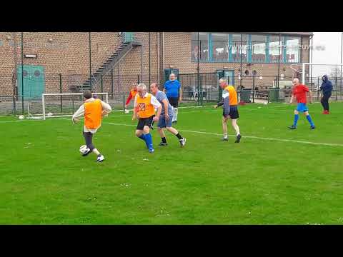 initiatie wandelvoetbal SK Leeuw