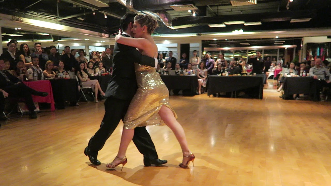 Juan Martin Carrara y Stefania Colina - 2018 tango extreme Hong Kong 2/4