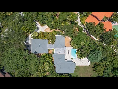 7330 SW 148 St | Palmetto Bay, Miami FL | Jo-Ann Forster Team