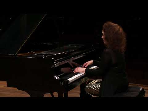 Gila Goldstein plays Janacek "In the mists" 1st mvt.