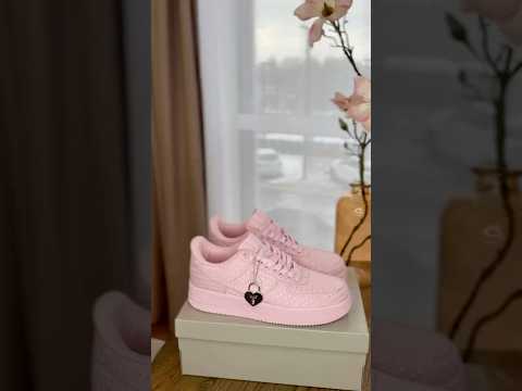 Nike Air Force 1 07 Low SE Pink Foam Найк Аир Форс 1 - фото 1 - id-p3044480085