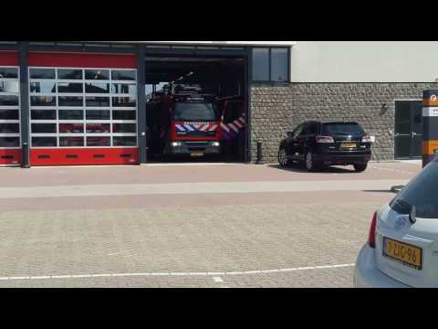 Brandweer Sommelsdijk/Middelharnis  (OLYMPIA) A1 onderweg naar AED!
