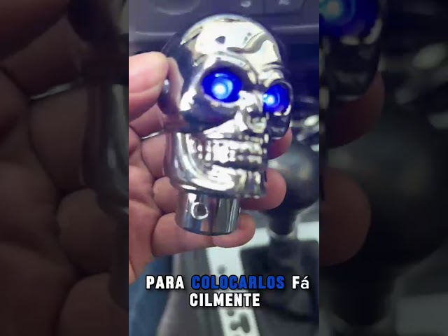 Vídeo relacionado con NYTKL Collar de calavera de esqueleto punk, espejo retrovisor, adorno colgante de calavera para coche, colgante de espejo de esqueleto gótico con cadena de metal, decoración interior para coche