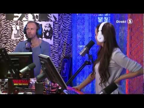 Izzas pusskalas med One Direction - VAKNA! med The Voice