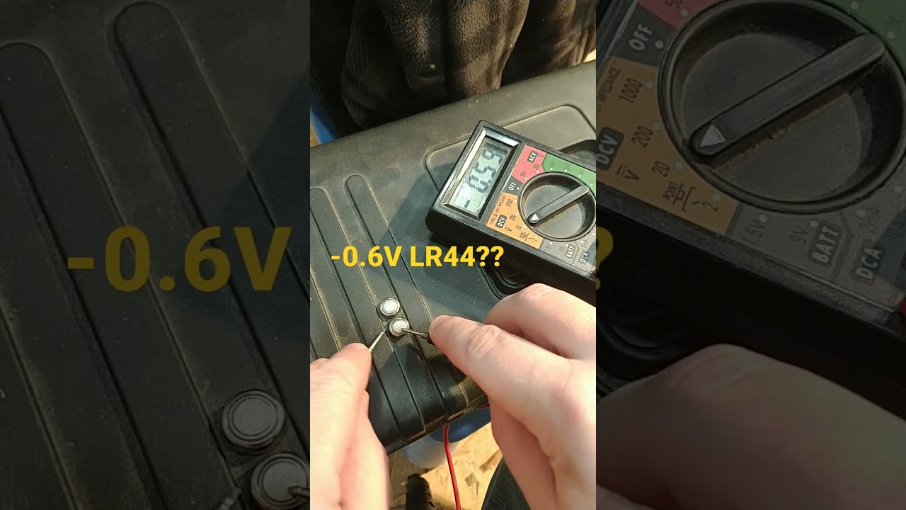 What is the equivalent of an LR44 button cell battery? Tipseri