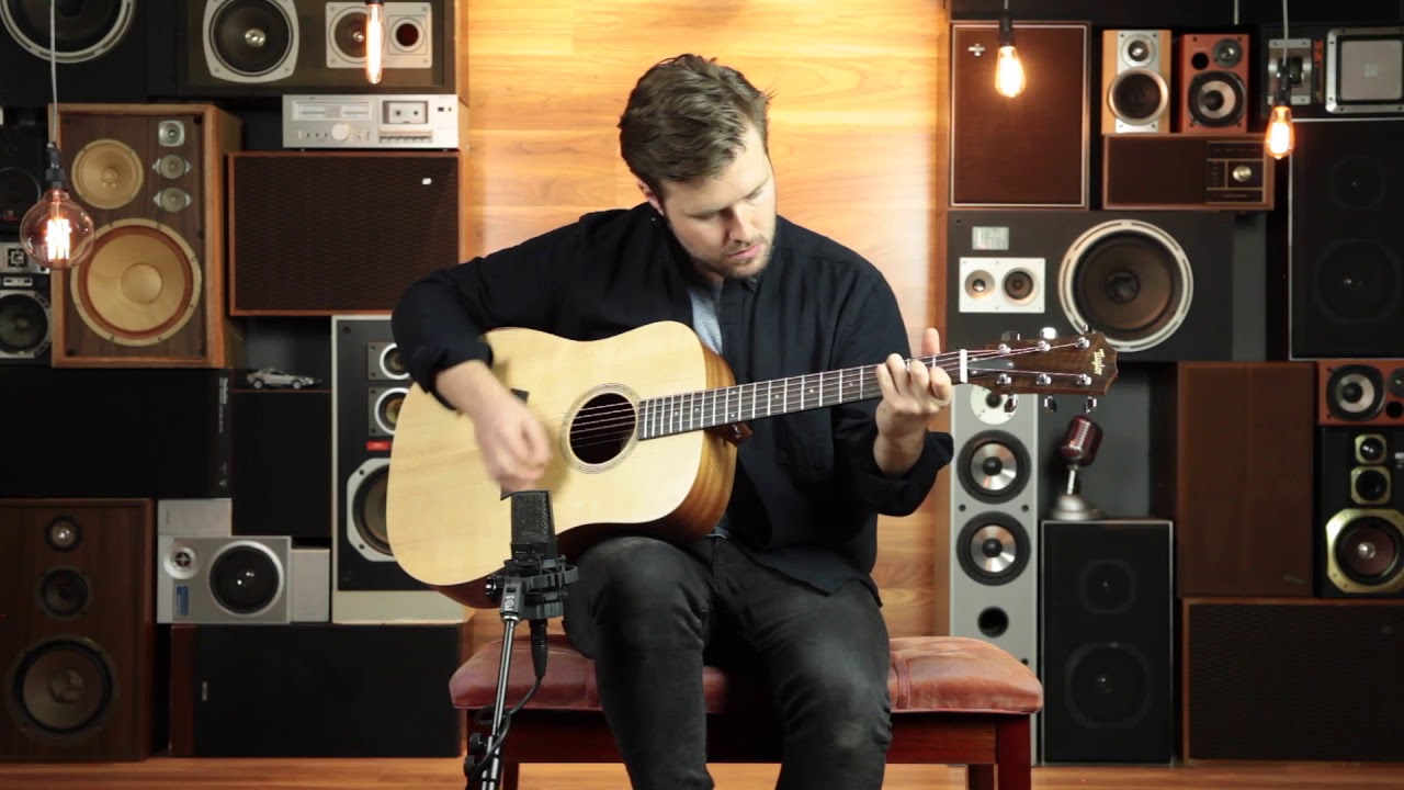 Taylor Academy 10E Acoustic Electric Guitar w/Bag