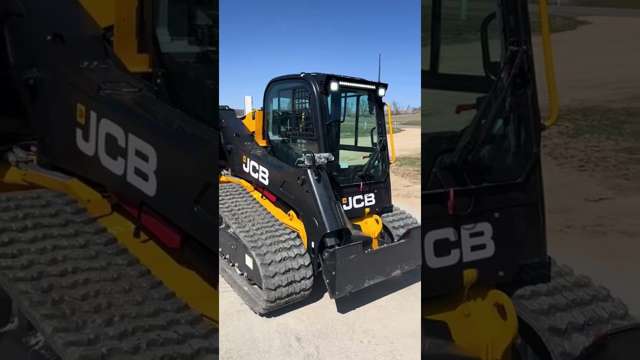 FIRST 400T on the lot 🔥109HP ⚡ High torque 💪 3,994 lb lift - Low rate financing available