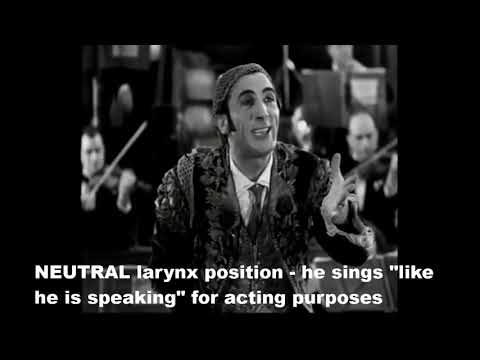 ChiaroSCURO: You have to MAKE your voice dark