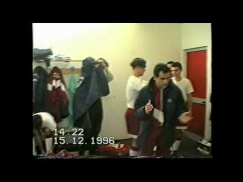 Prepartita spogliatoi Oschirese-Ploaghe 1996.avi