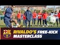 Rivaldo shares free-kick expertise with Barça B