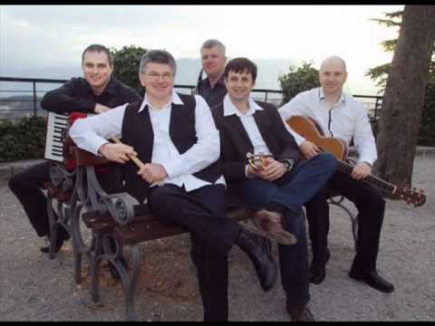 Familija Grupa Kolaž