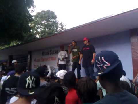 croniko (el legendario) vs mc sello toke barrio bloque