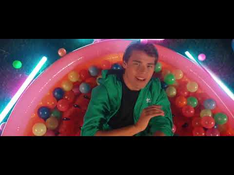 Pascal - Quédate un Ratito (Video Oficial)