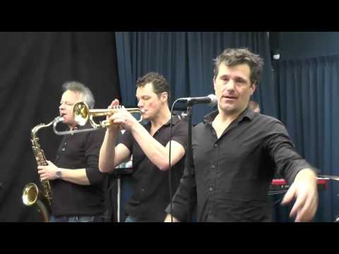 download lagu mp3 mp4 Ommedijk, download lagu Ommedijk gratis, unduh video klip Ommedijk