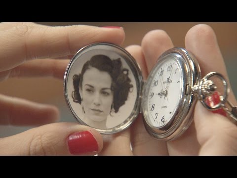 Amar C610 - Laura descubre la fotografía del reloj del bolsillo de Víctor