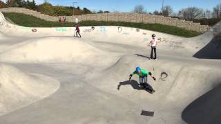 preview picture of video 'Skatepark, Im Gefilde, München, Starter, Part 1'