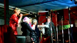 Formby Village Christmas Lights Switch On 24th November 2013 HD With Merseycats