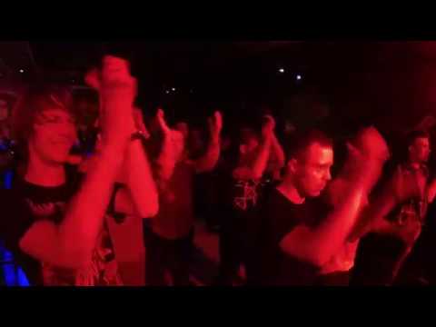 Стахановцы - Работай как бог(исполнение с залом в ТОмске)