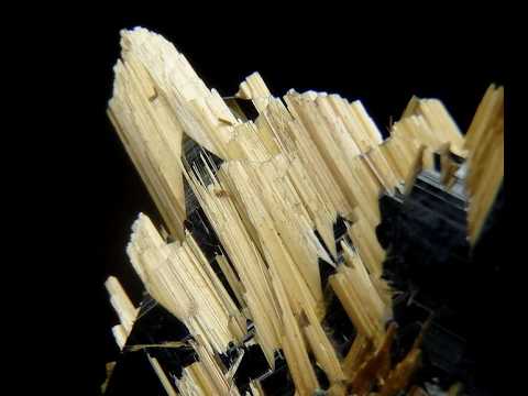 RUTYL & HEMATYT - Brazylia, Bahia, Novo Horizonte /Minerały & skamieniałości/
