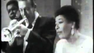 Ella Fitzgerald - I Gotta Right to Sing the Blues 1958.mp4