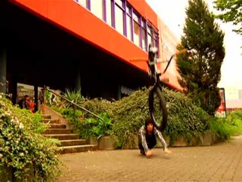 Tony Hamlin Slow Motion Crash