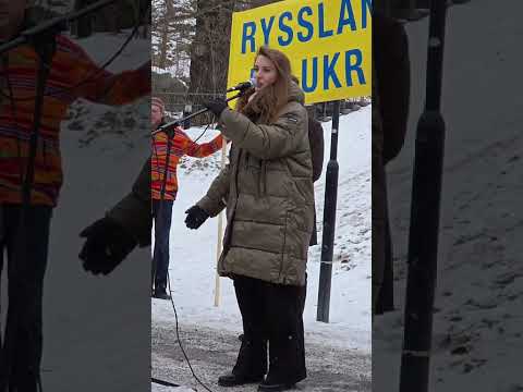 Iana Kovalova, Sångerska, sjunger på Fria Ukrainas plats 26/02/04