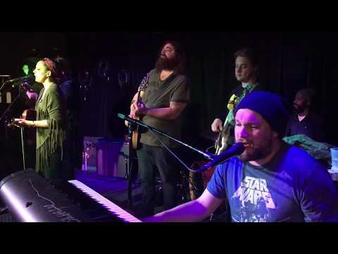 Adam Wakefield / Soulshine Family Band / Helpless (Neil Young)