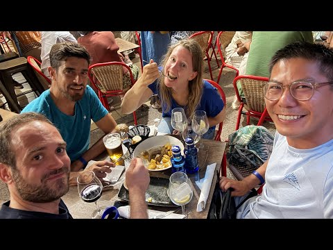 A Weekend in Zarautz: Surfing, Friends & Lots of Food