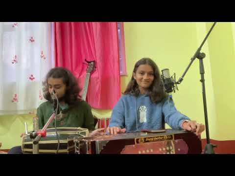 (Wallo kholo pallo kholo) Nepali Lok Geet cover by Rosha phuyel😍❤️