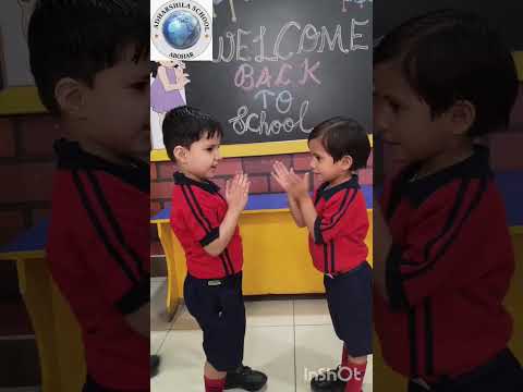 🎒 Back to school, back to smiles, back to making wonderful memories! Welcome, little stars! 💖
