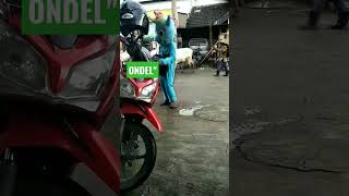 Download lagu Cemungut... mp3 Download lagu Cemungut... mp3