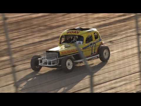 Timmis Speedway Mildura Nov 2019   8  Vintage Hot Rods   Heat 1