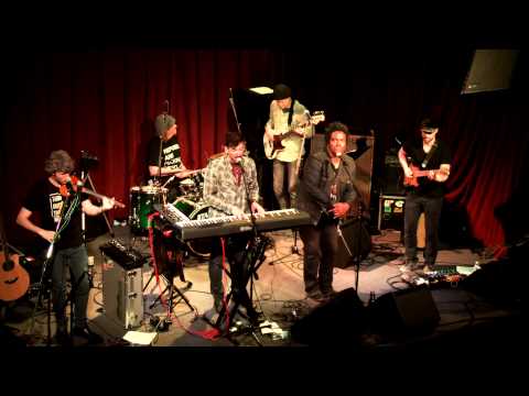 Matt Santry Band covers Peter Gabriel's Sledgehammer