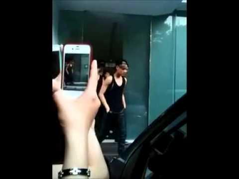 130620 EXO EXO-M Luhan @ S.M building 엑소 ｴｸｿ 事務所