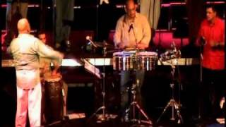 El Callejero Lyrics English Translation