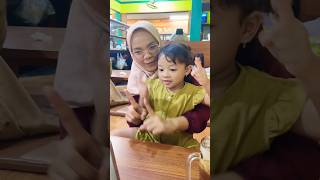 Download lagu SHIK SHAK SHOK💃BARENG TANTE FITRI😍💃#trending #viral #fyp #shortsfeed #shortsvideo #happy #comedy mp3 Download lagu SHIK SHAK SHOK💃BARENG TANTE FITRI😍💃#trending #viral #fyp #shortsfeed #shortsvideo #happy #comedy mp3