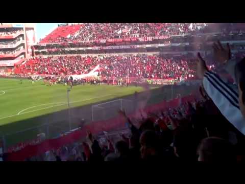 "Desde el día que naci, yo me hice hincha de Independiente." Barra: La Barra del Rojo • Club: Independiente