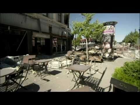 Christchurch Earthquake: Images of a devastated city (with Hayley Westenra - Pokarekare Ana - live)