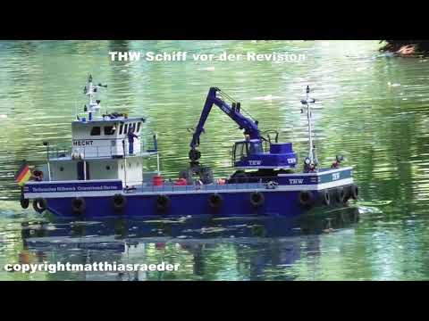 Revision bei Eigenbau THW Schiff / Revision of self-built THW ship