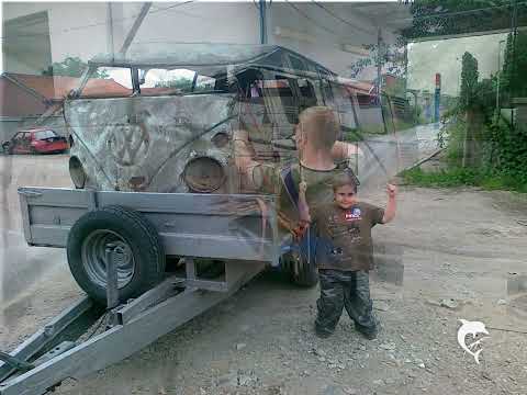 VW split bus rescue 2012