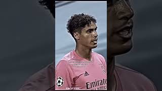 Download lagu Story WA 30 Detik Real madrid #sepakbola #storywa mp3