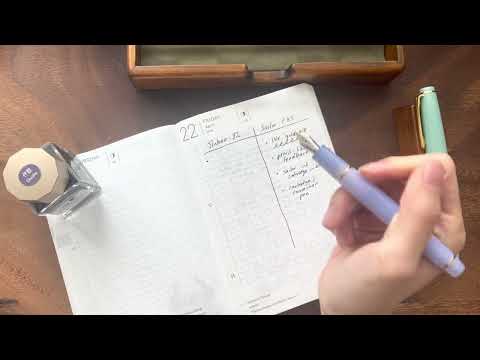 Let’s write! Sailor Pro Gear Slim ($180) vs. Jinhao 82 ($4)