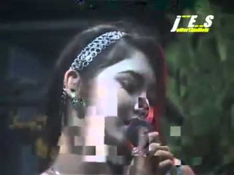 YouTube   Mela Barbie Bunga Hati flv