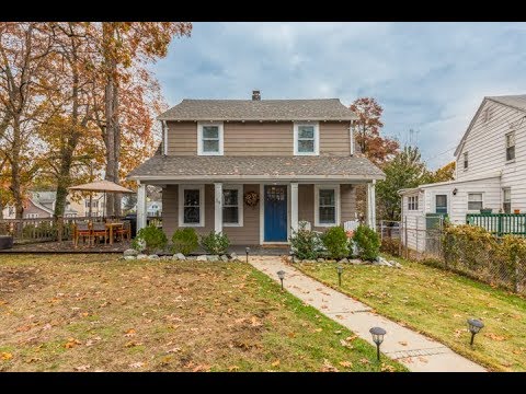 59 Stickney Rd, Medford MA - Offered by The Burch-Mudry Team - Tel 978-505-2979