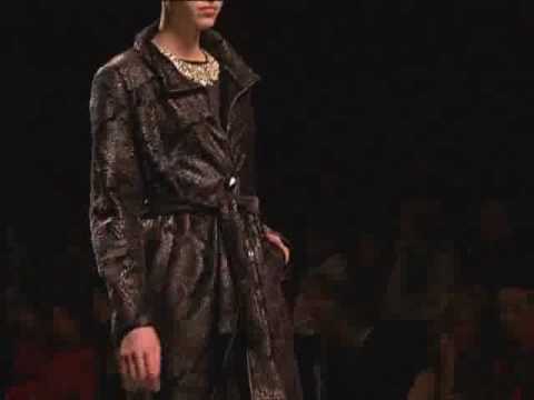 CIBELES | Desfile Elio Berhanyer - Edición 2010